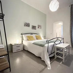 https://affittacamere-everest.hotelitalianriviera.com